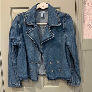 Forever 21 Women's Blue Double-Breasted Denim Jacket